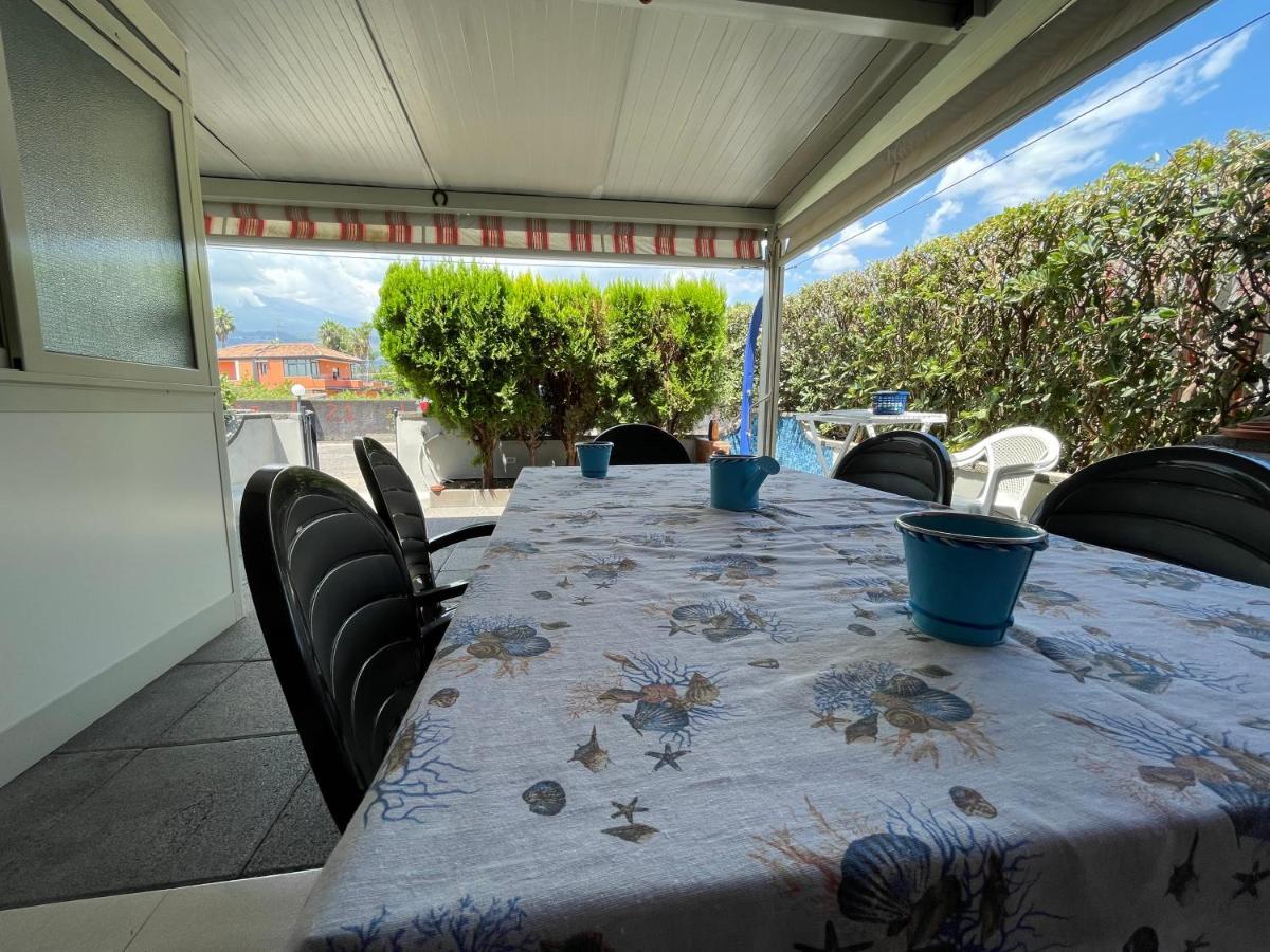 Ferienwohnung Fondachello Sea House Mascali Exterior foto